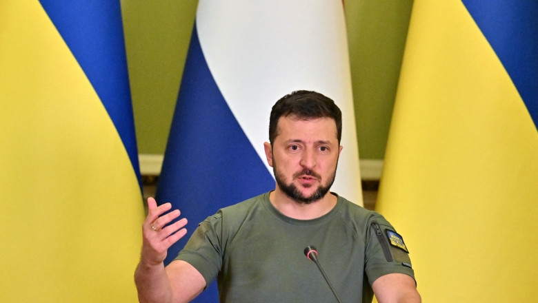Zelenski: Ambasadorul Canadei la Kiev, convocat in urma transferului „inacceptabil” a turbinelor pentru gazoductul rus Nord Stream 1 Imagine
