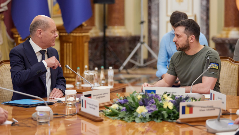 Zelenski, atac la Scholz ca amana sa trimita tancuri grele in Ucraina. „Sunt momente cand nu trebuie sa eziti” Imagine