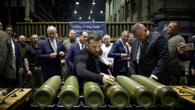 Zelenski considera „inacceptabil” planul de pace al lui Trump. „Nu stie cum sa puna capat razboiului, chiar daca are impresia ca stie” Imagine