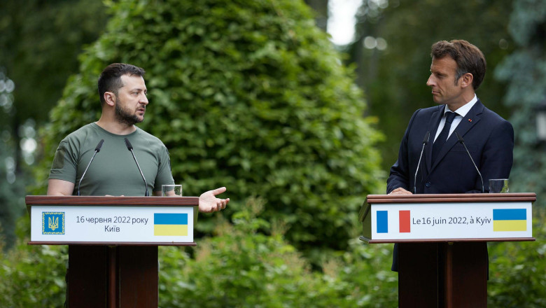 Zelenski i-a spus lui Macron ca se indoieste de rostul discutiilor cu Putin Imagine