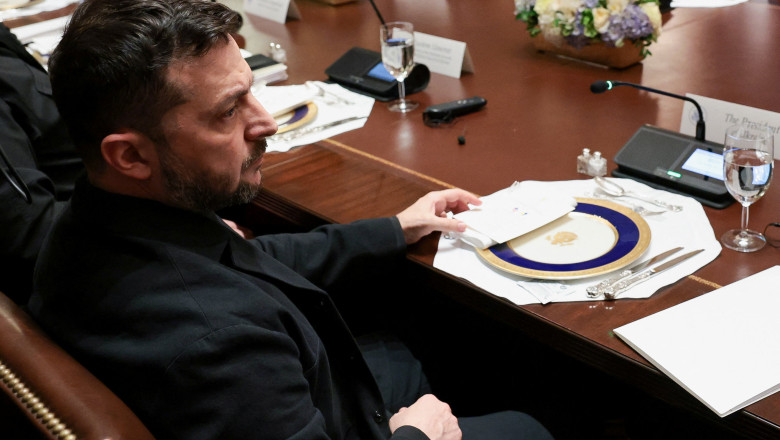 Zelenski il indeamna pe Trump sa fie mai dur cu Putin si se declara pregatit sa participe la intalnirea de la Budapesta Imagine