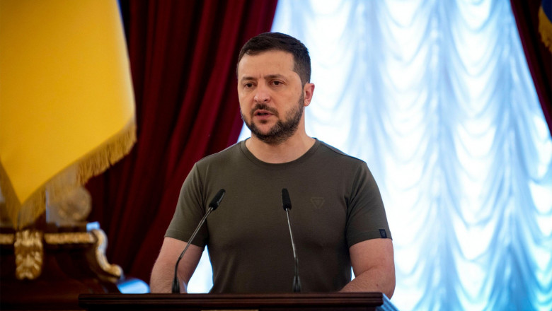 Zelenski: Toti oficialii si negociatorii rusi sunt niste nimeni. Putin ia toate deciziile Imagine