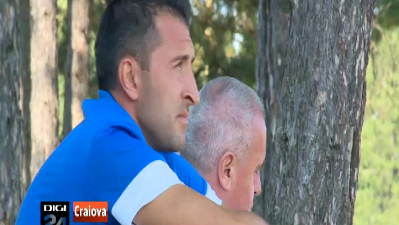 Zeno Bundea nu poate sta departe de fotbal. Se antreneaza cu jucatorii pregatiti de Lincar Imagine