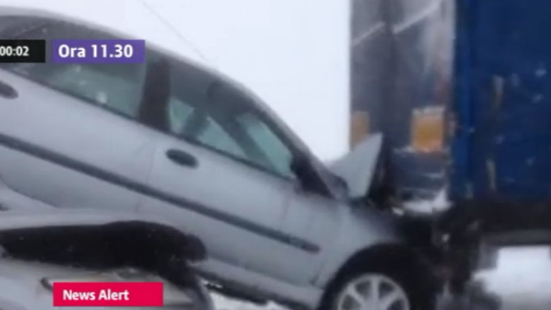 Zi de cosmar pe A1. Sute de masini au fost blocate ore in sir, dupa ce autoritatile au redeschis circulatia Imagine