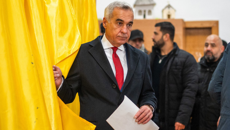 Ziarul Kleine Zeitung analizeaza sederea lui Calin Georgescu in Austria: „Nu este clar din ce traiau sotii Georgescu aici” Imagine