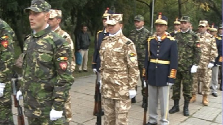 Ziua Armatei. Ceremonii militare, expozitii si spectacole Imagine