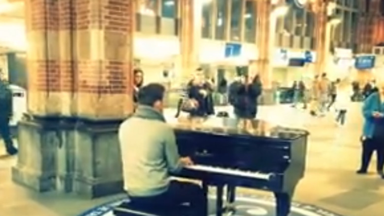 ZIUA NATIONALA A ROMANIEI. „Desteapta-te, romane!”, la pian in gara din Amsterdam  Imagine