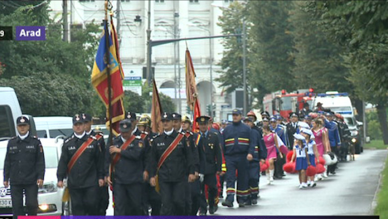 Ziua Pompierilor, marcata dupa buget  Imagine