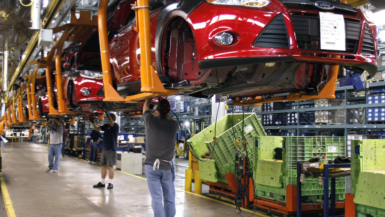 Ziua portilor deschise la fabrica Ford, de la Craiova  Imagine