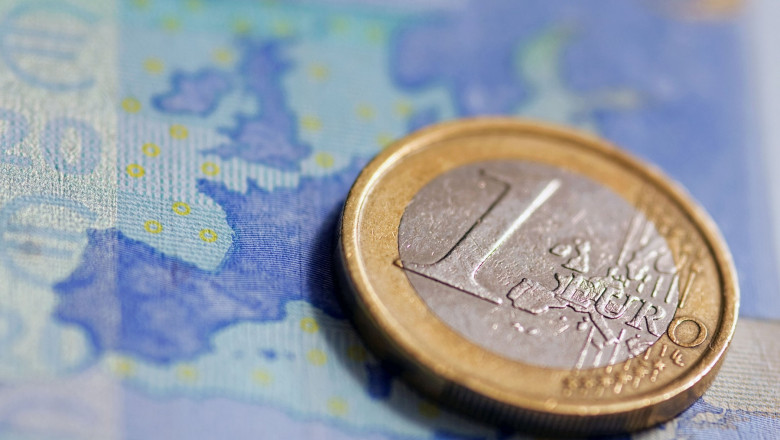 Zona euro evita recesiunea cu o crestere minima in trimestrul patru Imagine